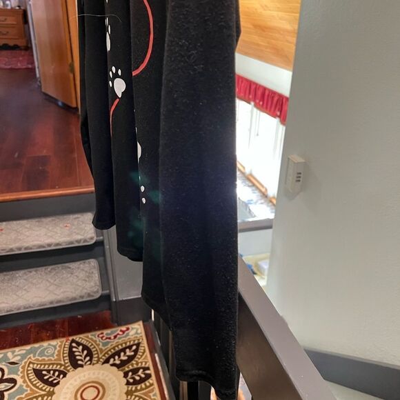 Black Long Sleeve Shirt with Paw Print Design - Picture 2 of 4